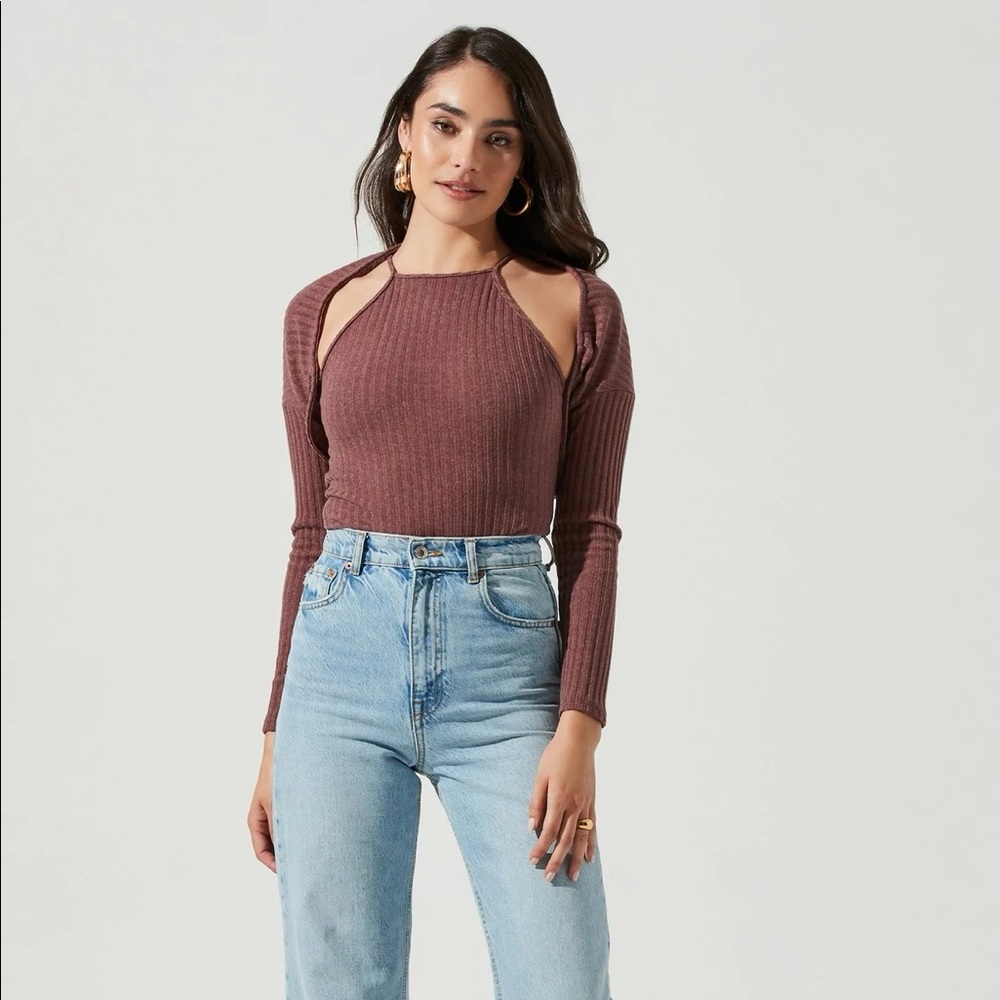 Astr Ribbed Brown Bodysuit - Picture 2 of 8